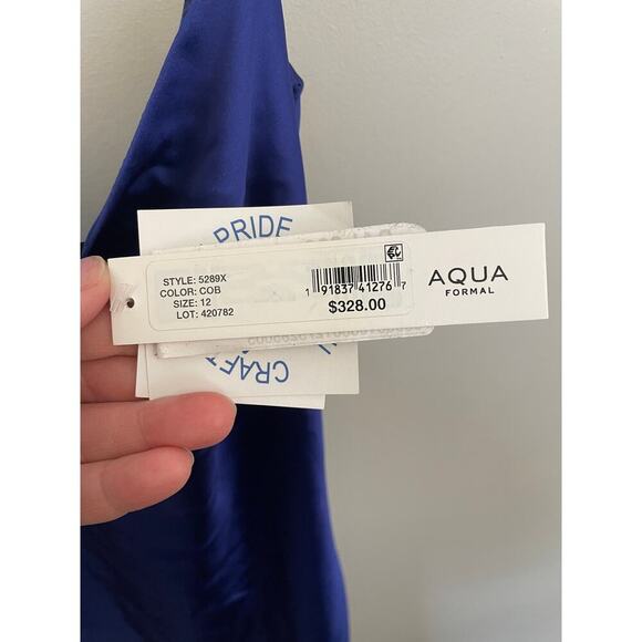 Aqua Satin Cowl Open Back Gown -
Exclusive blue size 12 women prom wedding - Picture 8 of 8